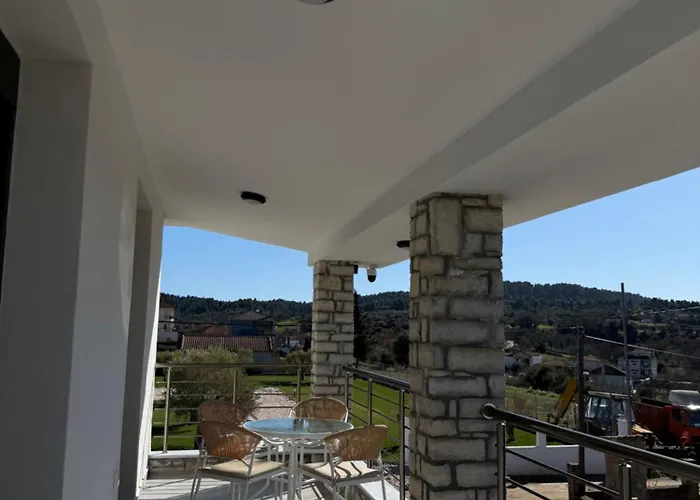 Summer Family Kassandra